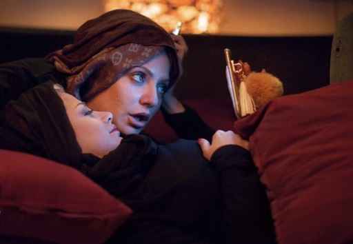 ارادتمند: نازنین، بهاره، تینا ارادتمند: نازنین، بهاره، تینا