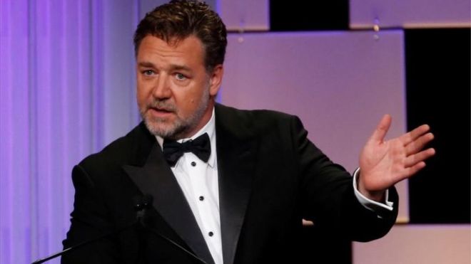 حمله‌ی توئیتری راسل کرو به دولت استرالیا